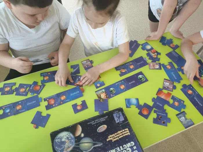 День космонавтики 10